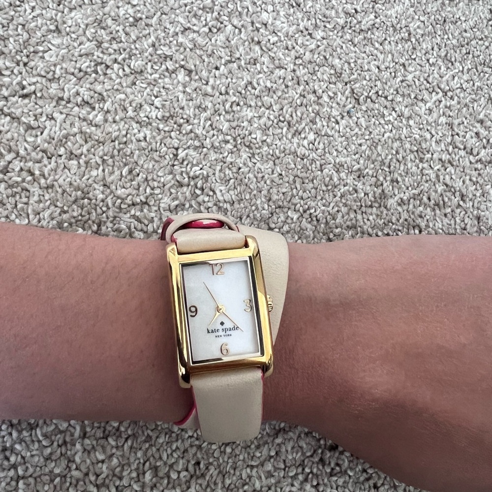 Kate Spade Women’s Cooper Wrap Leather Watch,Beige
